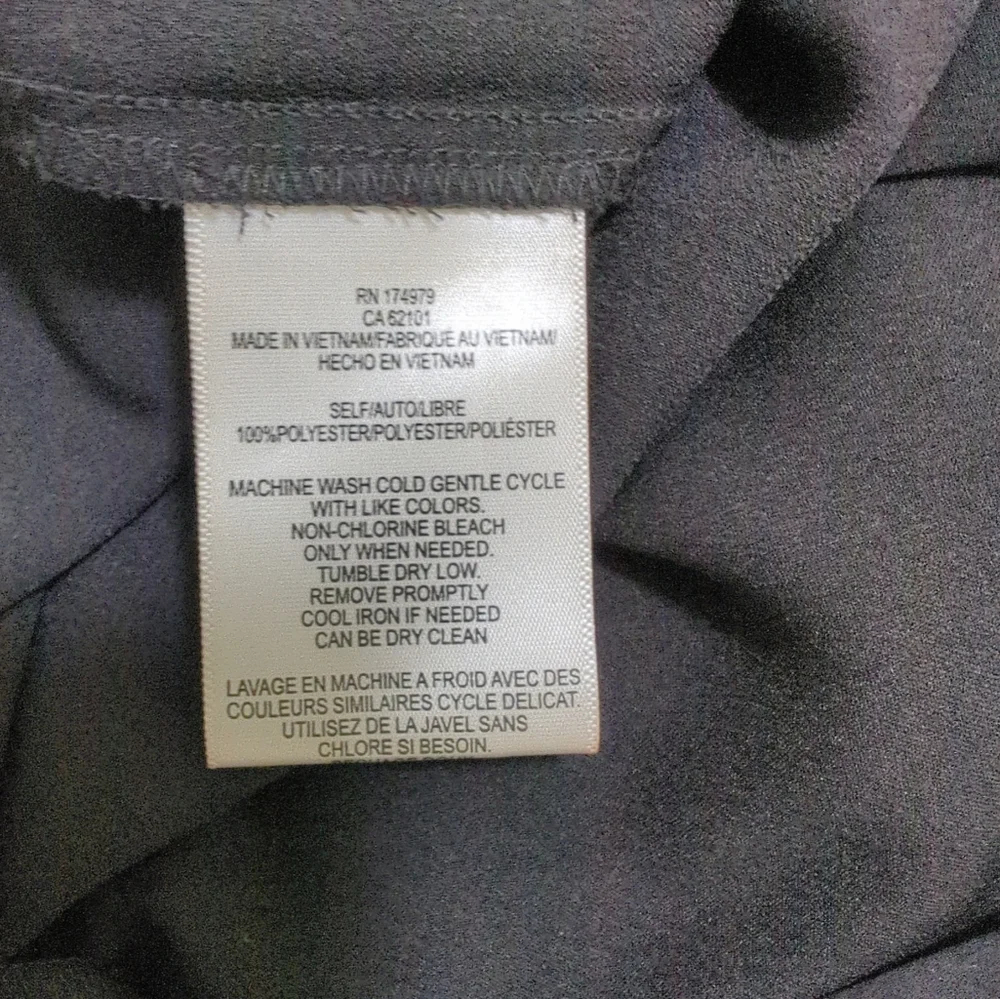 BCBG MaxAzria Black Long Sleeved Blouse - Picture 5 of 6